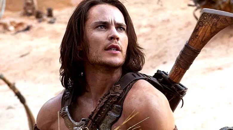 John Carter looks at his new world in John Carter (2012)