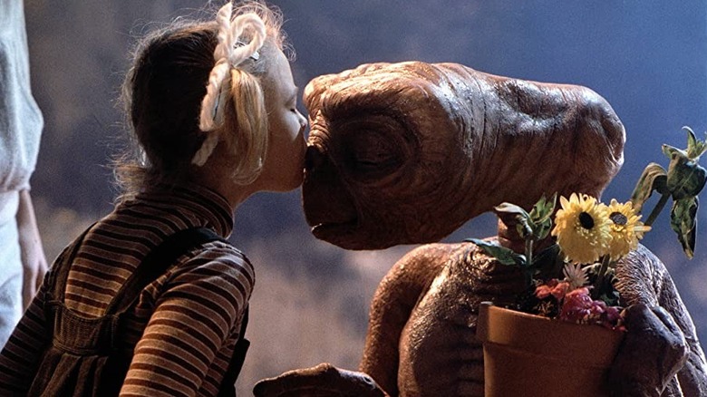 Gertie kissing E.T.