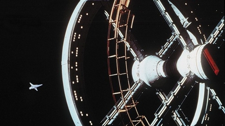 Space station in 2001: A Space Odyssey