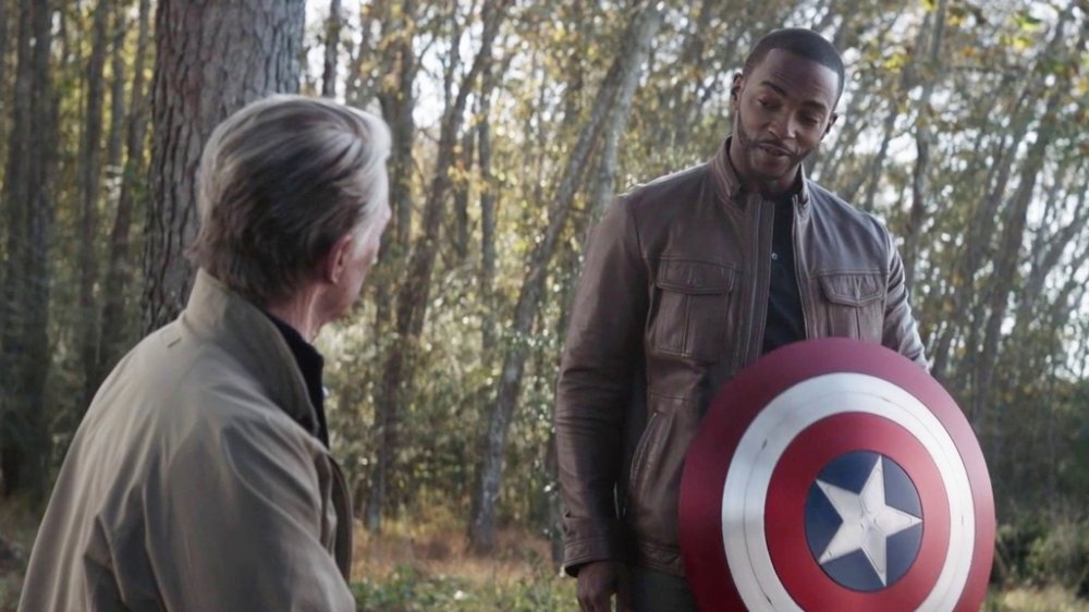 Chris Evans as Steve Rogers and Anthony Mackie as Sam Wilson in Avengers: Endgame