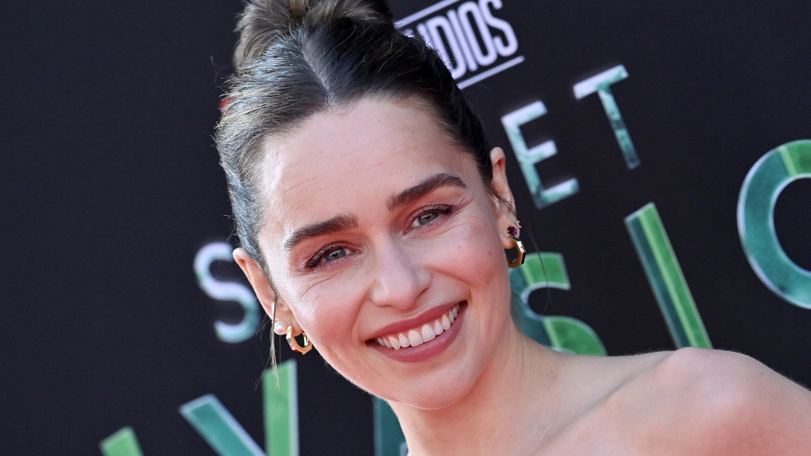 Secret Invasion's Emilia Clarke Claims This Co-Star Is The Best Actor ...