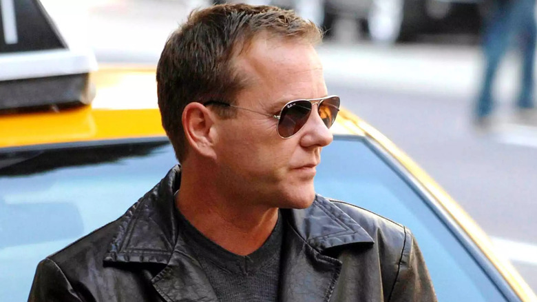 Jack Bauer leaning on taxi