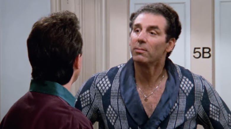 Kramer introduces himself to Jerry