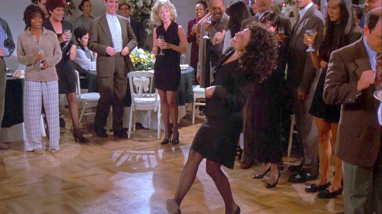 Elaine dances on Seinfeld