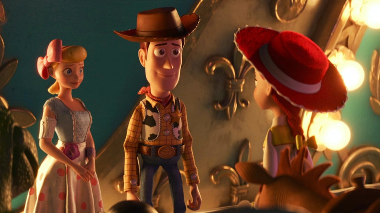 Bo and Woody looking at Jessie