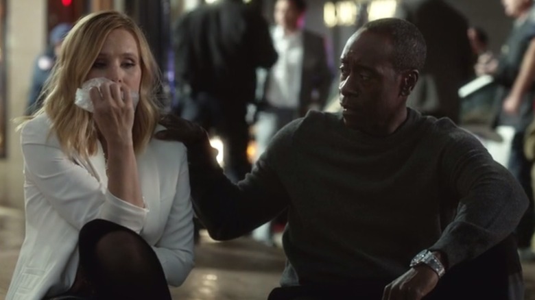 Don Cheadle comforts Kristen Bell