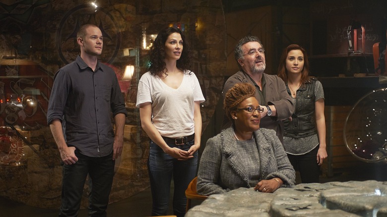 Warehouse 13 cast smiling