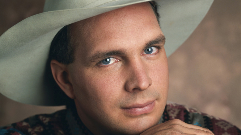 Garth Brooks sits for portrait