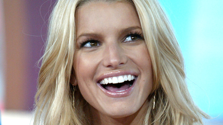 Jessica Simpson on TRL