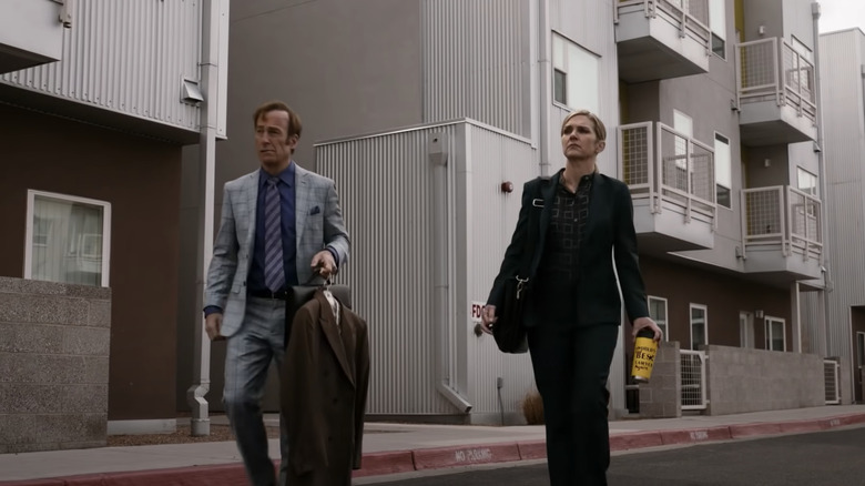 Bob Odenkirk, Rhea Seehorn walk to work