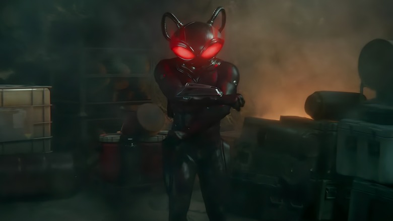 Black Manta red eyes