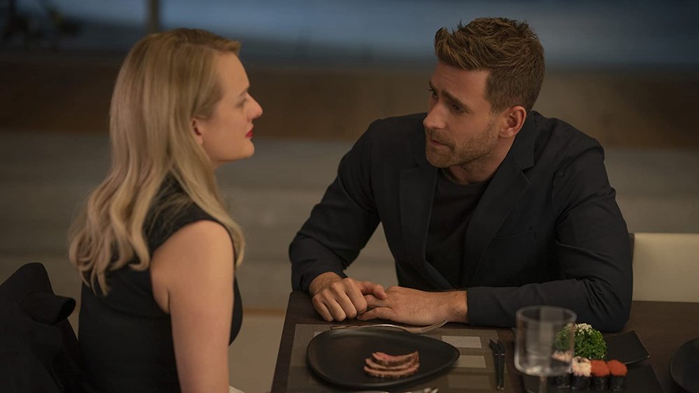 Oliver Jackson-Cohen and Elisabeth Moss in The Invisible Man