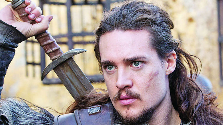 Uhtred draws Serpent's Breath