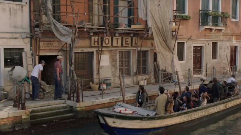 Students arrive at Hotel DeMatteis in Spider-Man: Far from Home