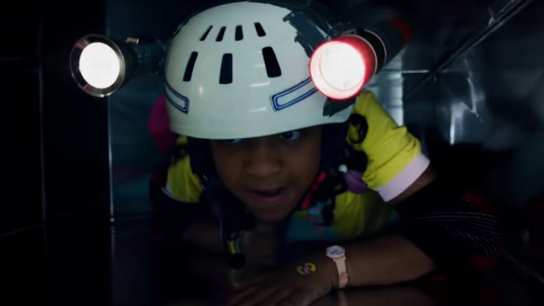 Still from Stranger Things 3 trailer