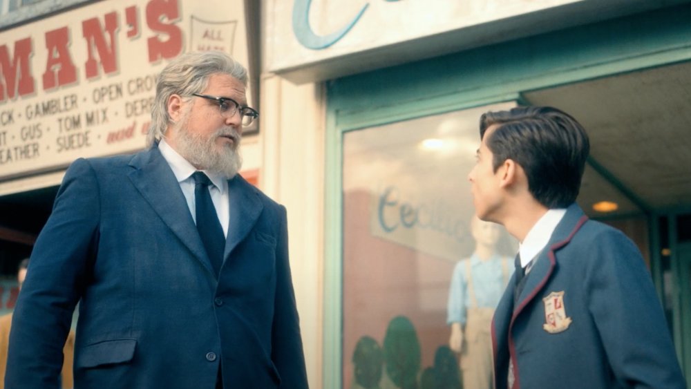 Cameron Britton and Aidan Gallagher in the Trailer for season 2 of The Umbrella Academy