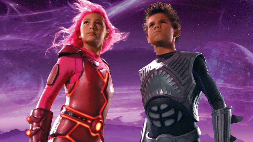 Taylor Dooley as Lavagirl and Taylor Lautner as Sharkboy in The Adventures of Sharkboy and Lavagirl