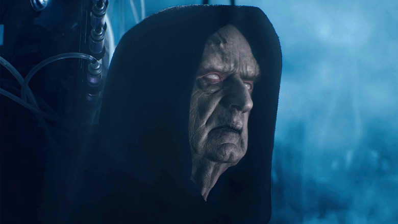 Palpatine wearing a black hood on Exegol