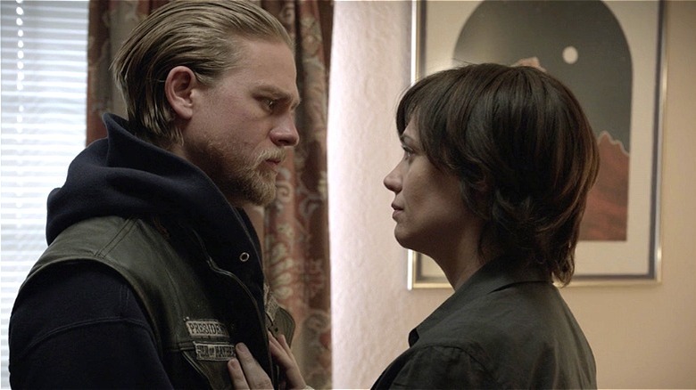 Jax and Tara gazing at each other