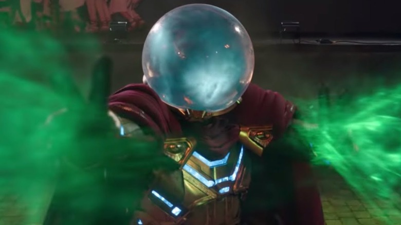 Mysterio blasts magical energy