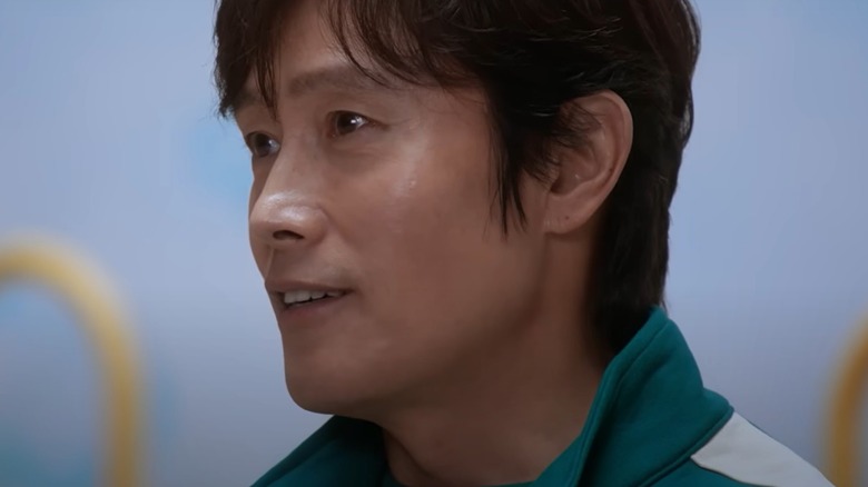 Lee Byung-hun talks about the spinning top game