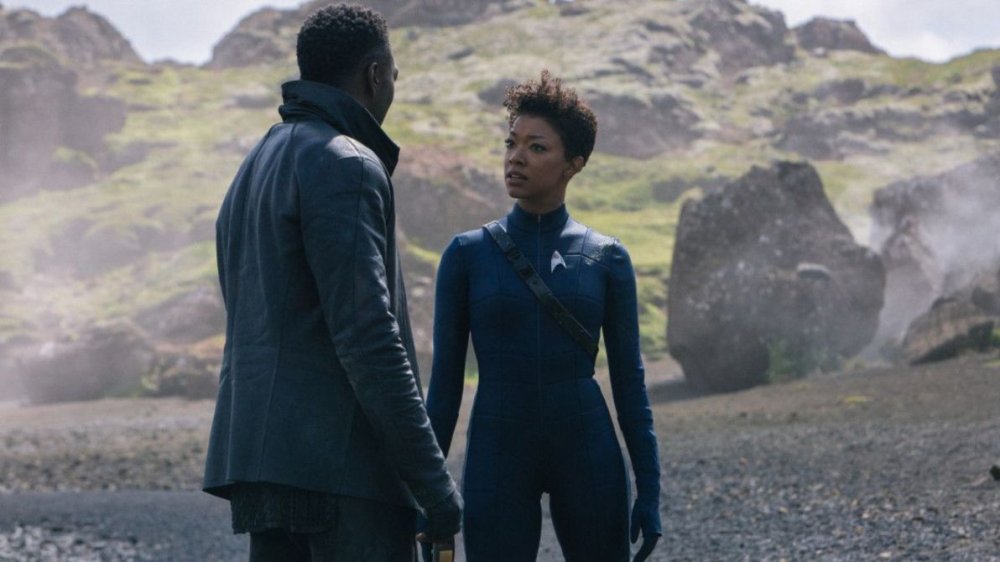 David Ajala as Cleveland "Book" Booker and Sonequa Martin Green in Star Trek: Discovery