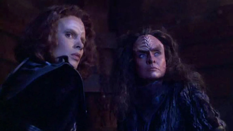 B'elanna and Miral on the barge of the dead