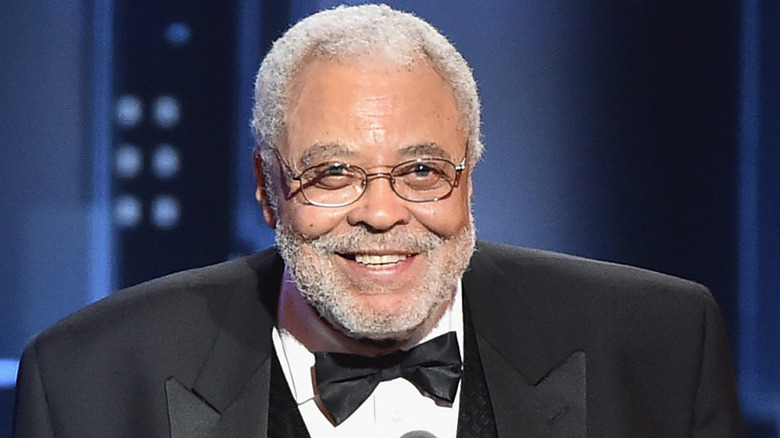 James Earl Jones smiles in a tuxedo at the 2017 Tony Awards