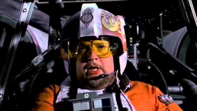 Porkins flying starfighter