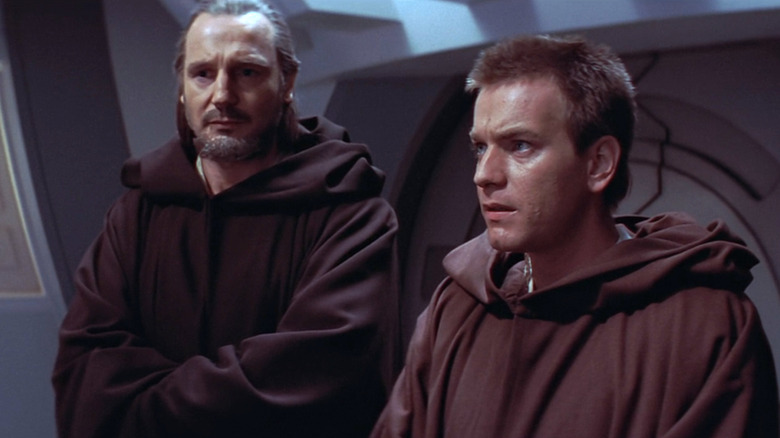 Qui-Gon Jinn and Obi-Wan Kenobi in brown robes