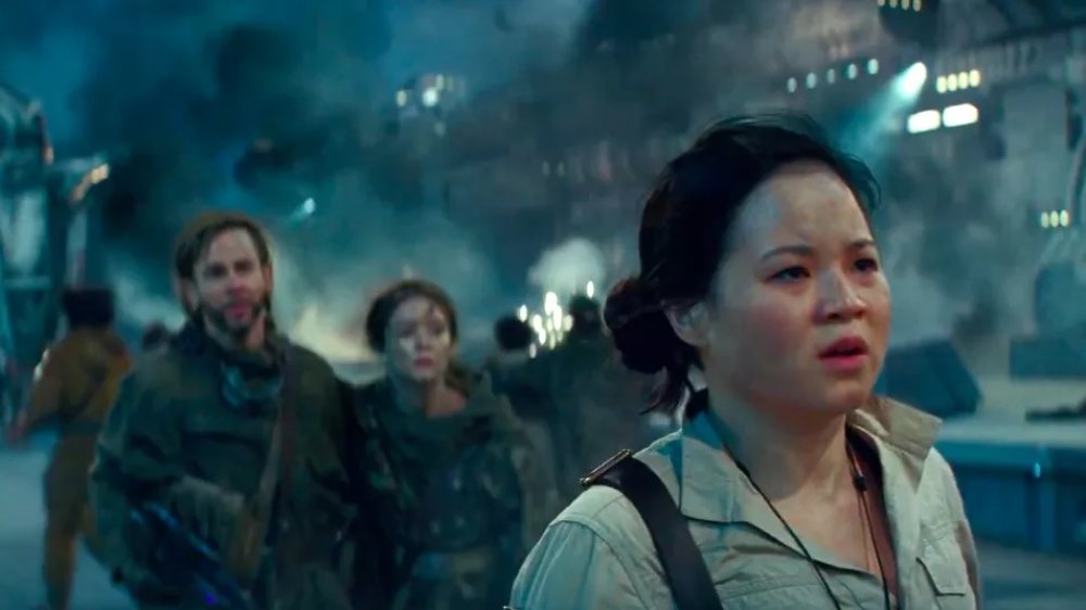 Dominic Monaghan standing behind behind Kelly Marie Tran's Rose Tico in final Rise of Skywalker trailer