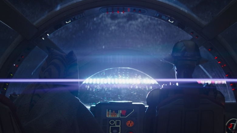 Ahsoka and Huyang enter hyperspace