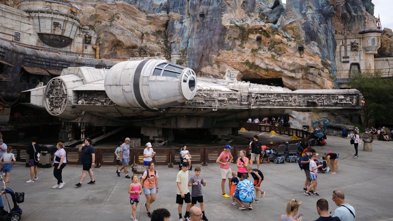 Millennium Falcon at Galaxy's Edge