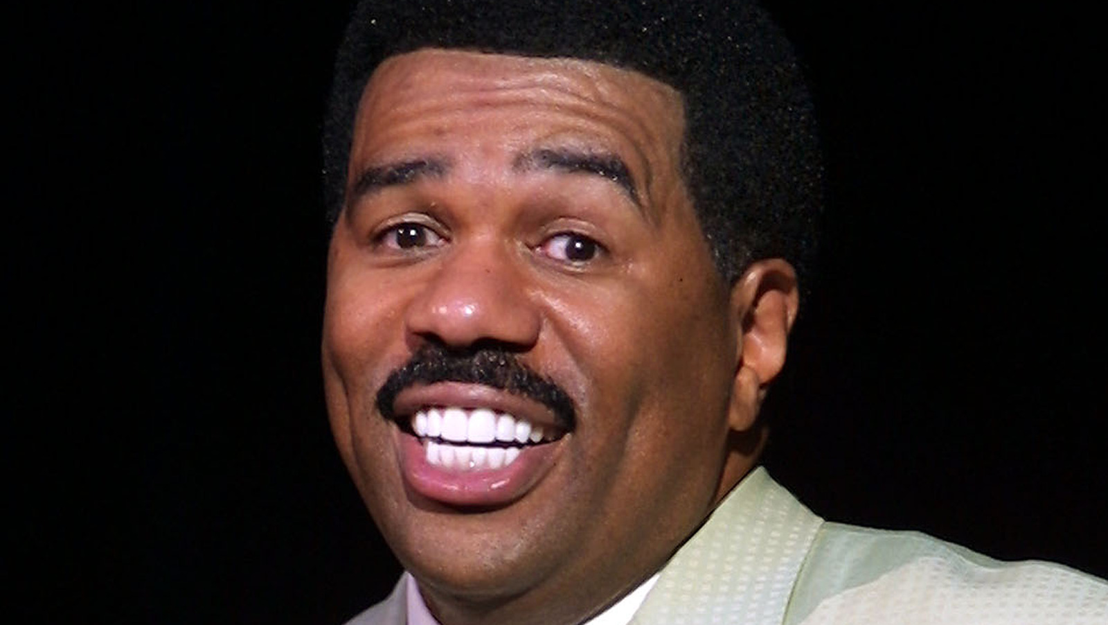 Here comes the judge: Steve Harvey an initial hit