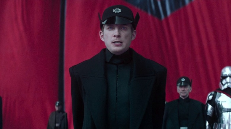 Hux delivers a speech