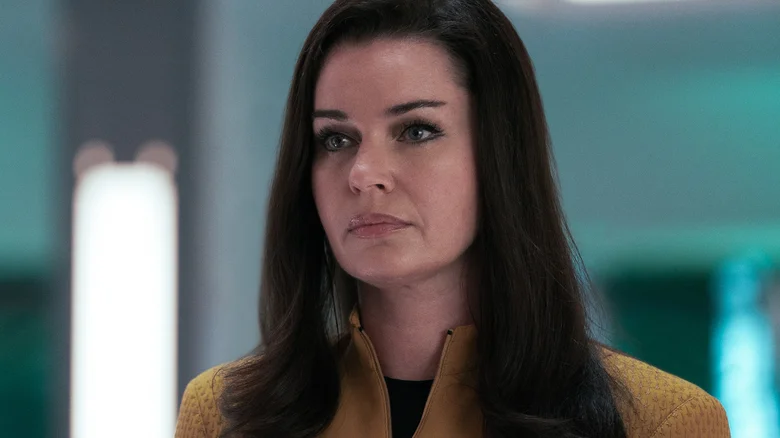 Strange New Worlds' Rebecca Romijn Thinks Star Trek Is Great For Children