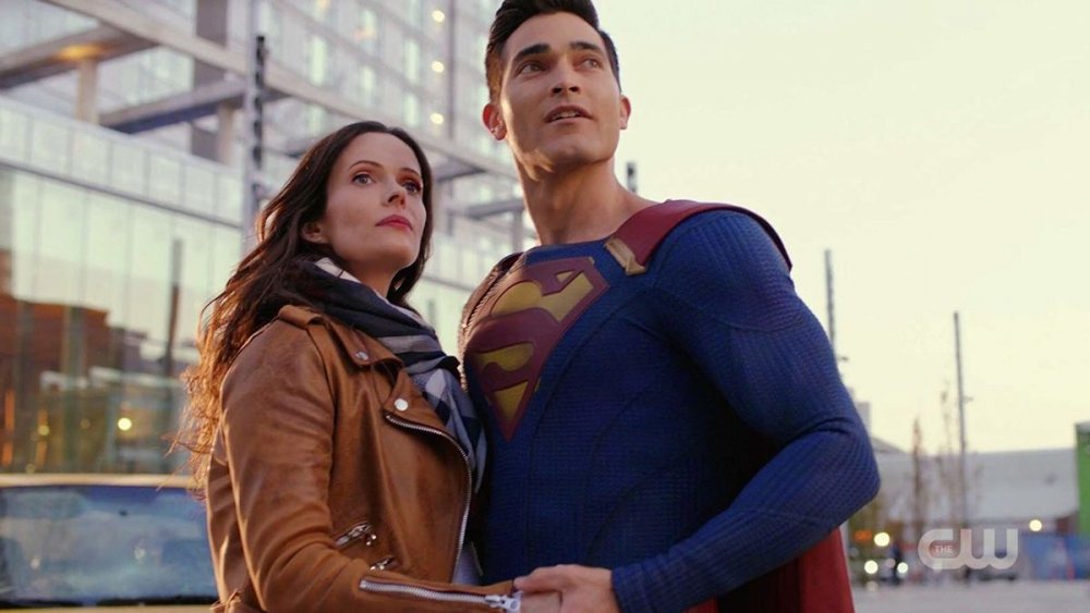 Lois and Clark Supergirl