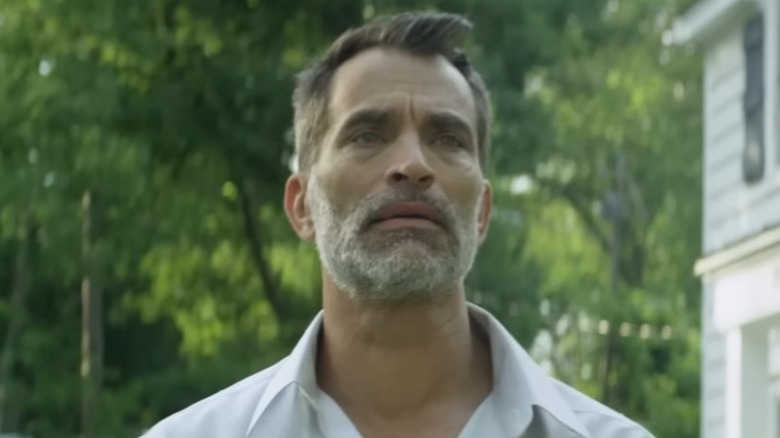 Johnathon Schaech with confused look