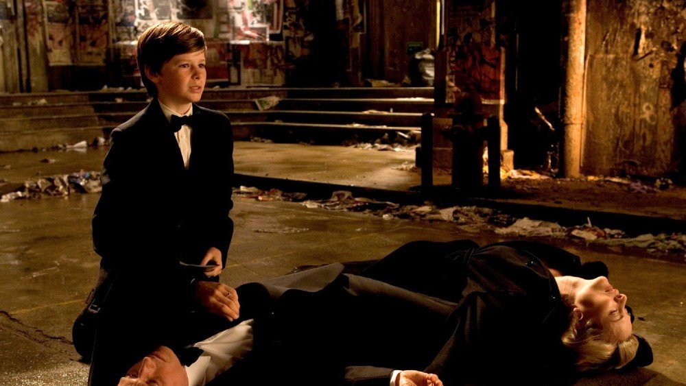 Thomas and Martha Wayne's death in Batman Begins