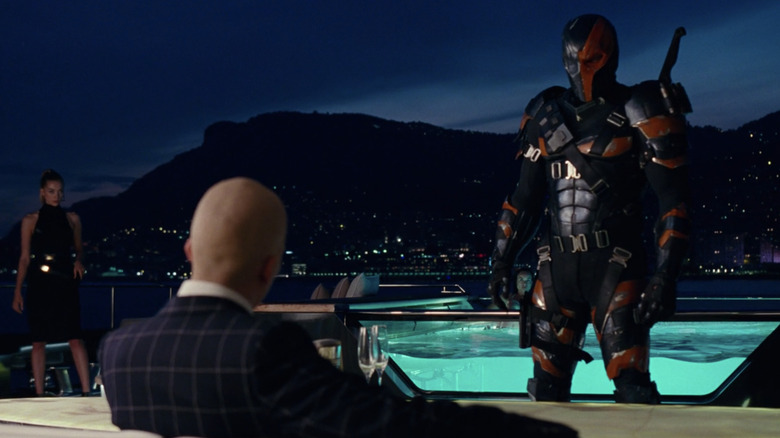 Lex Luthor meets with Deathstroke