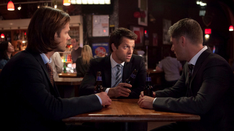 Dean, Sam, Cas drinking beer