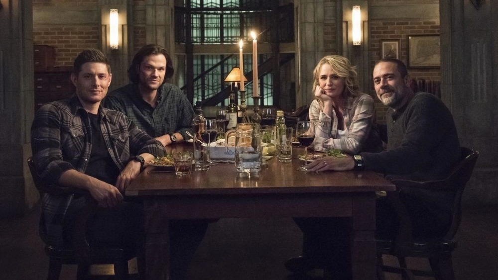 Dean, Sam, Mary, John at the dinner table 