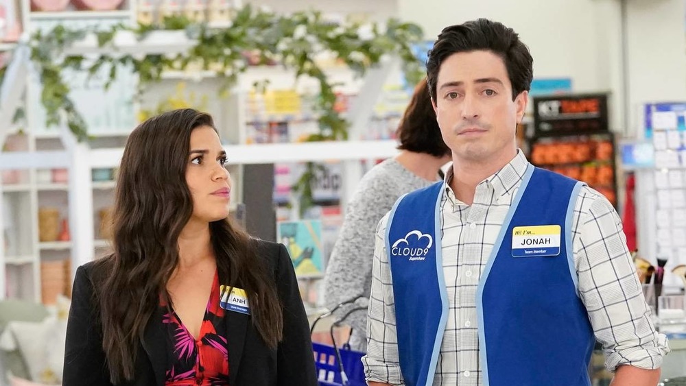 Superstore Amy and Jonah