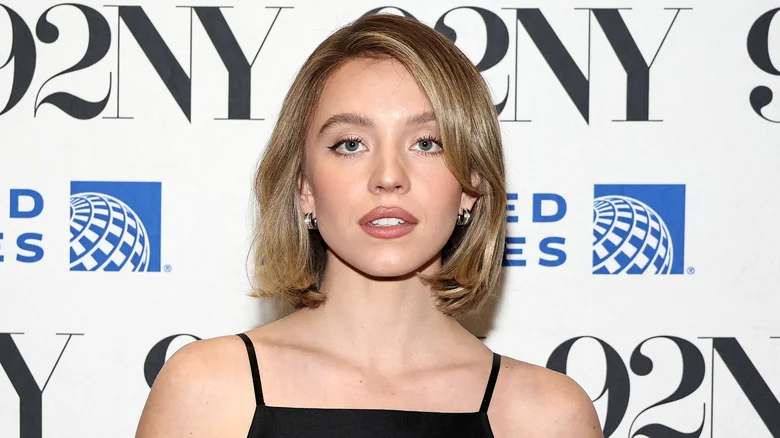 sydney sweeney was caught pirating a tv series & twitter isn't holding back
