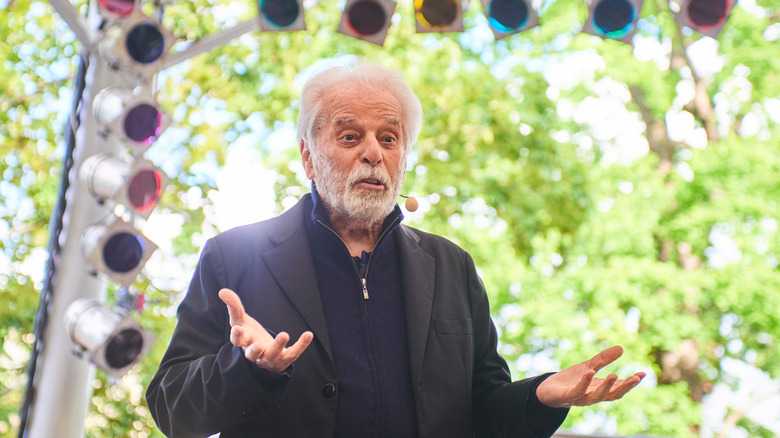 Alejandro Jodorowsky giving a speech 