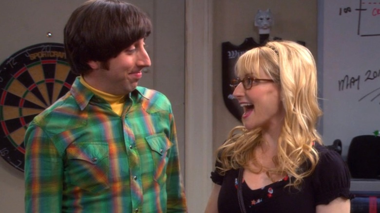 Howard and Bernadette looking at each other lovingly