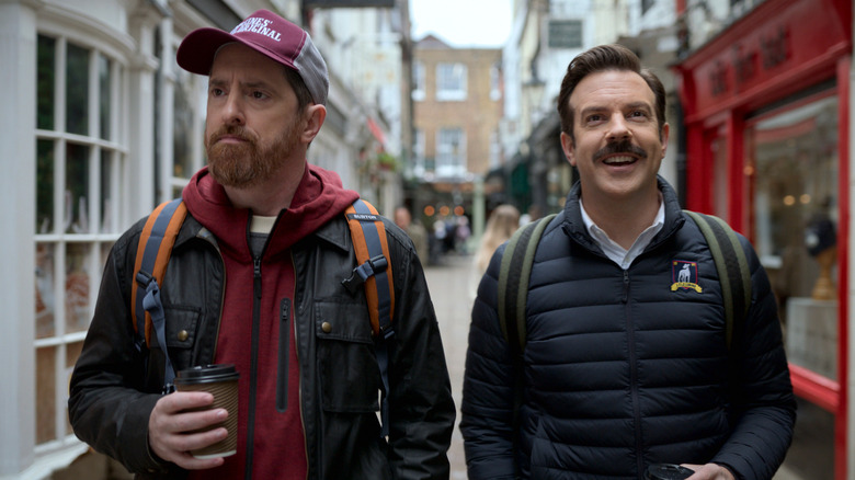 Brendan Hunt and Jason Sudeikis in Ted Lasso 