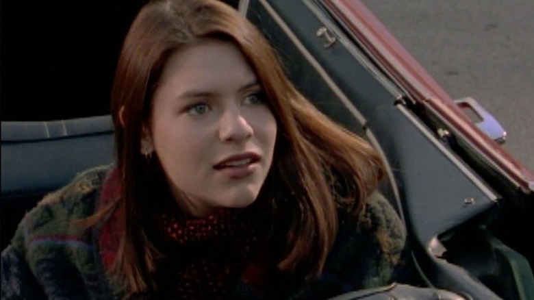 Claire Danes in My So-Called Life in car