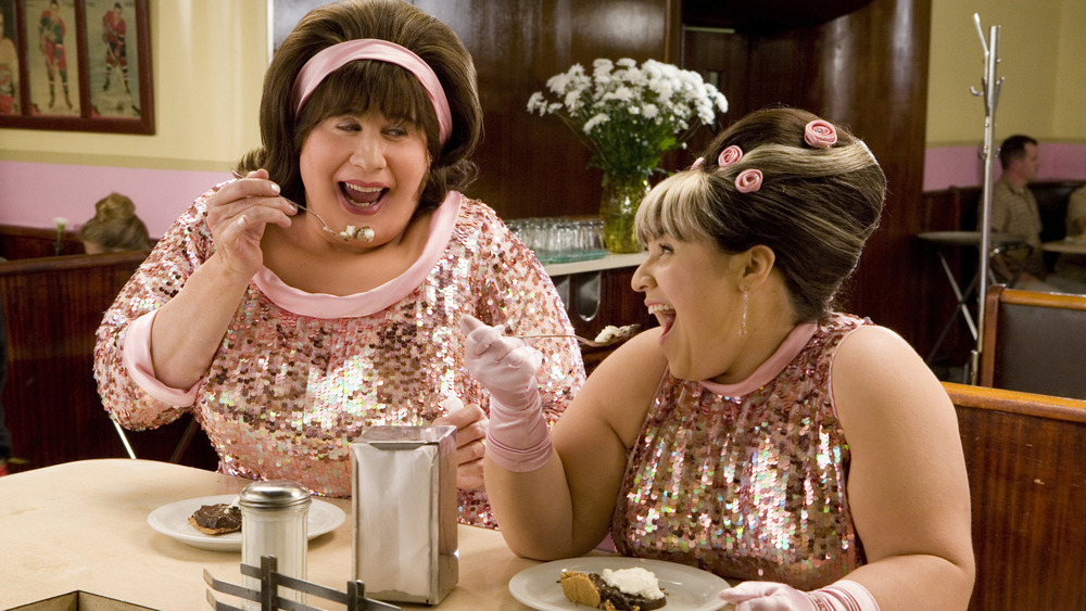 Edna Turnblad singing