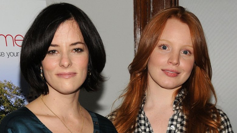 Lauren Ambrose and Parker Posey